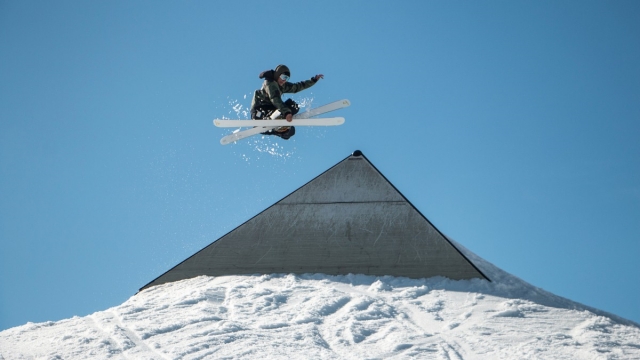 ŷ������˭������Ϸ�����ͣ�һ���˽�Ĵ�������Ϸ�ּ��ƶ���ʷ�ݱ�